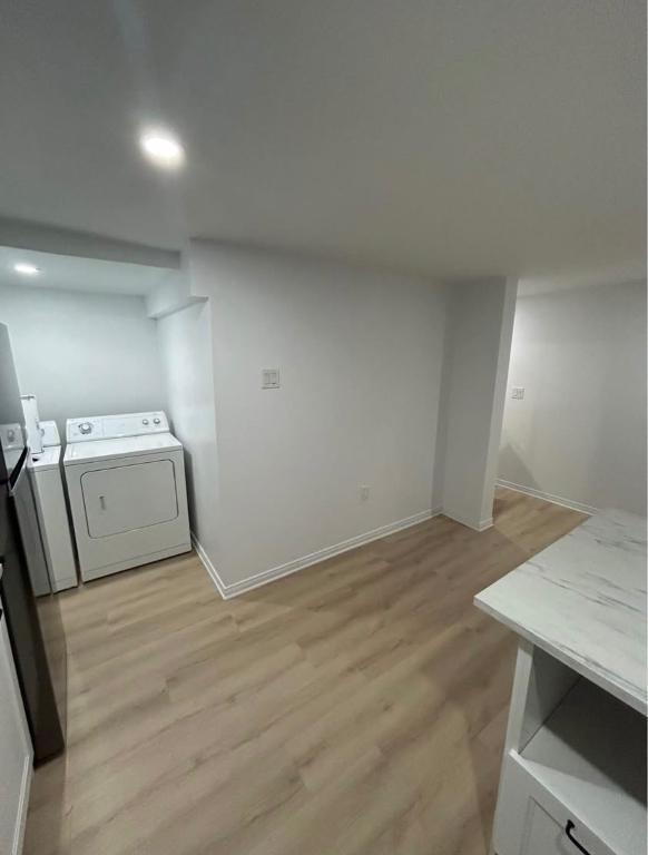 Appartement 1 chambre à Louer à Lachine - Niveau Demi Sous-Sol