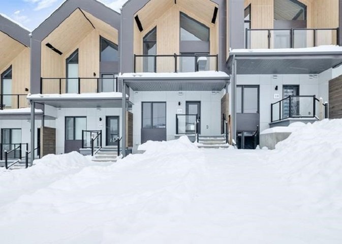 Appartement Lac-Sainte-Marie À Louer