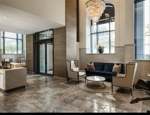 "Spacious Apartment for Rent in Old Port Montreal – Prime Location!"