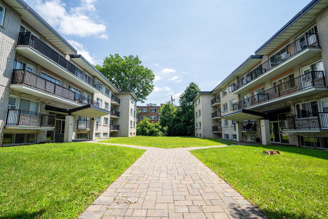 2 Bedroom - 435-455 Avenue Roy, Dorval