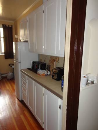 Beautiful, top floor, 3 1/2 apt, recently renovated, Snowdon metro