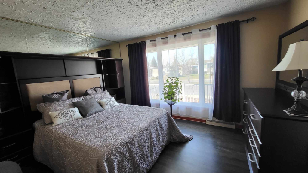 Rez-de-chaussée BUNGALOW