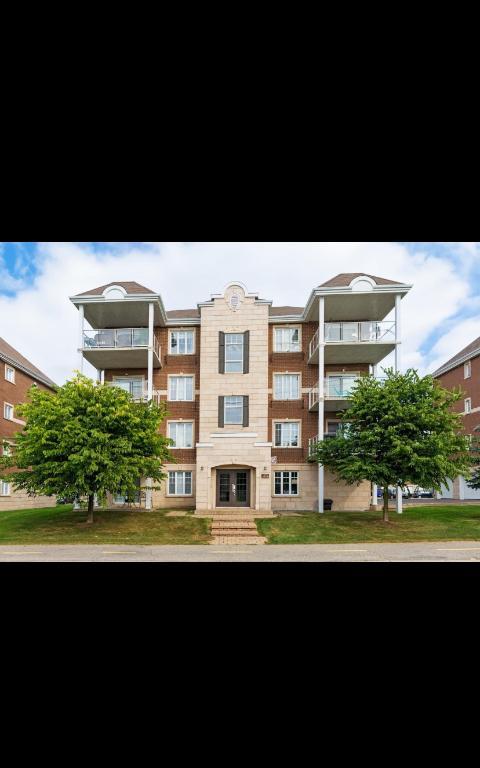 2 Bedroom 1 Bathroom Apartment for Rent