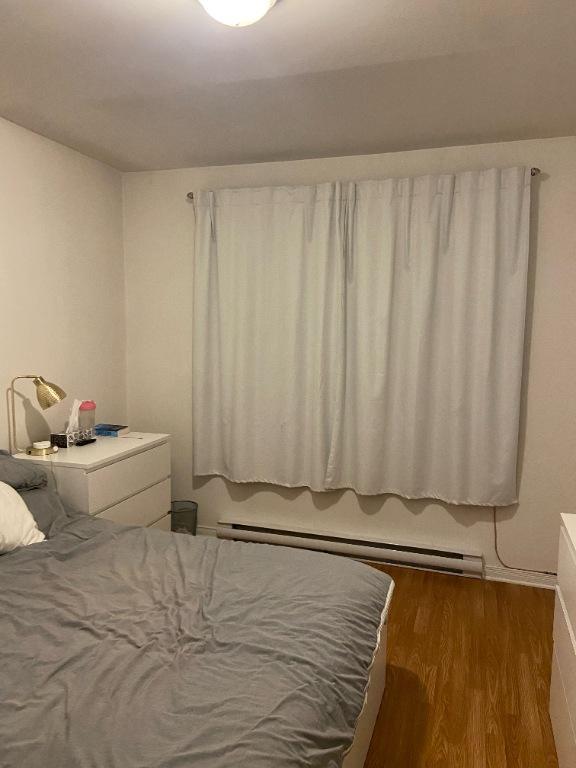 3 1/2 Longueuil demi sous-sol avec electros