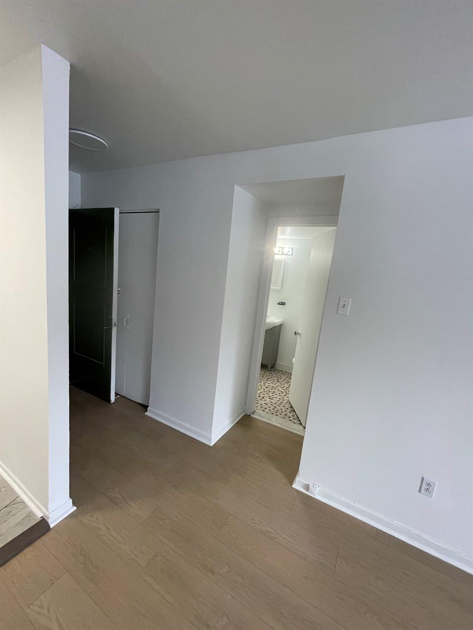 Studio - Montréal - $925 /mo