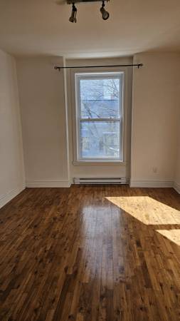 🏡 Grand 4 ½ à Louer – Plateau, Montréal 🏡