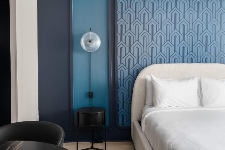1 CH - 1 SDB - Montréal - $1,695 /mo