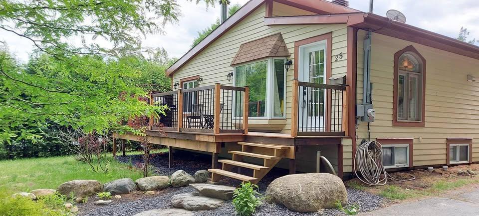 Chalet à louer à Magog - 2 chambres 1 sdb