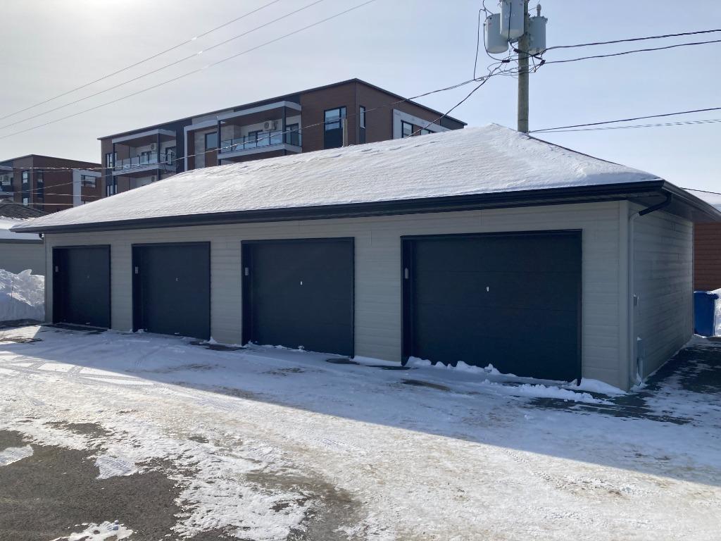 Joliette (Saint-Charles-Borromée) - Logement/Appartement 4 1/2 à louer (avec garage)