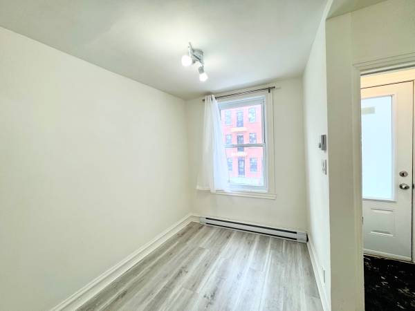 Appartement à louer Hochelaga 2 1/2