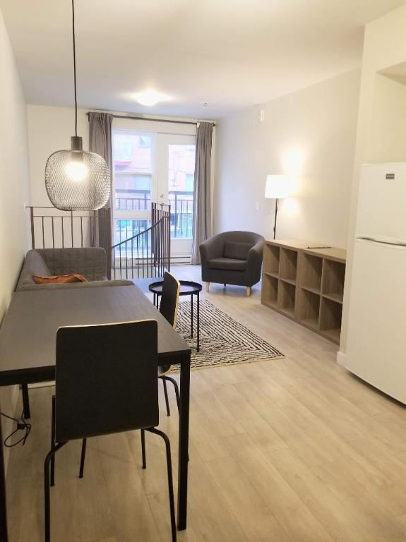 1 CH - 1 SDB - Montréal - $1,525 /mo