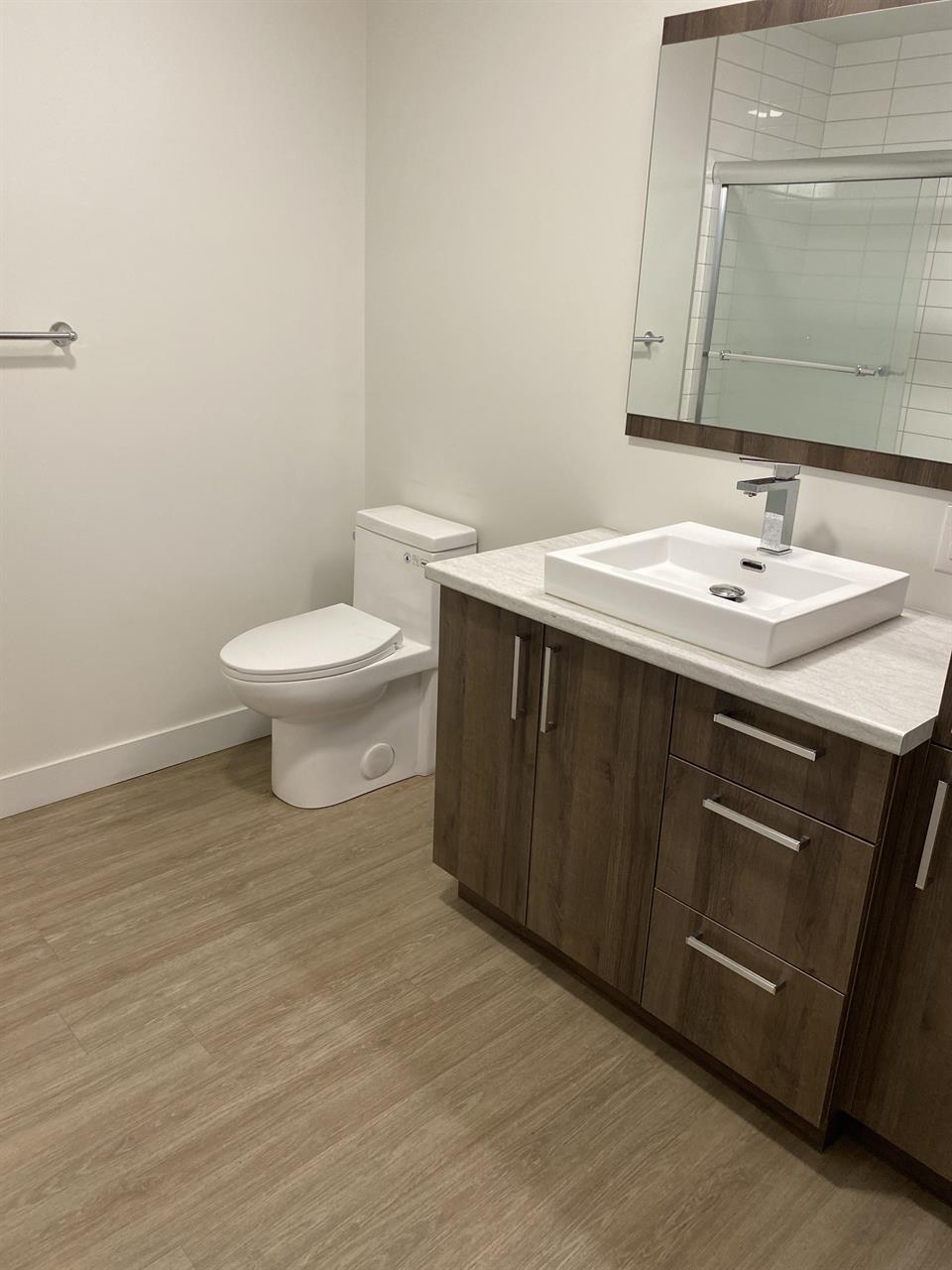 Immeuble - 287 Chemin Plante Appartement à Louer – 4 Et Demi