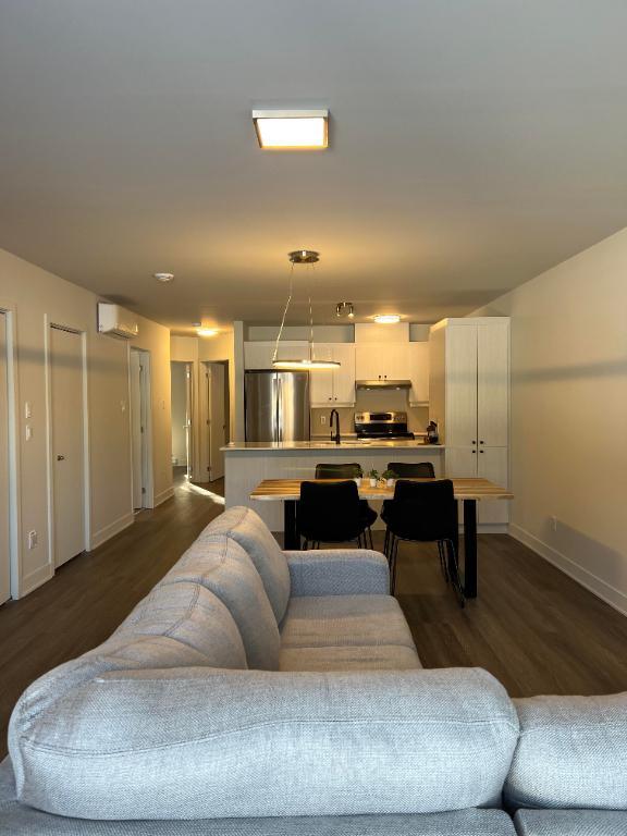 4 1/2 rue du Docteur-Lefebvre, Huntingdon