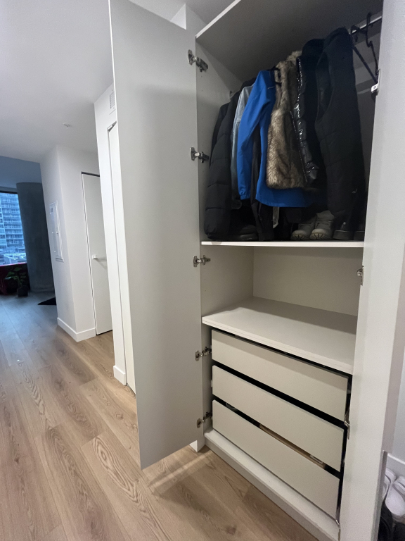 Spacious Luxury Studio Downtown