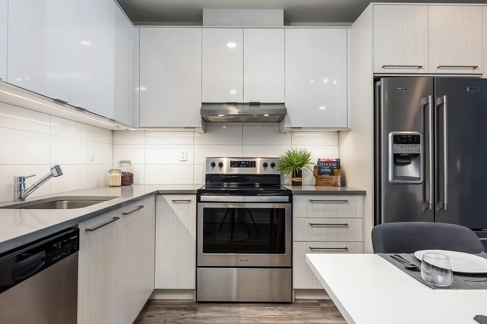 Superbe 1 ch (3 1/2) à louer à Brossard | Outstanding 1 bdrm to rent in Brossard