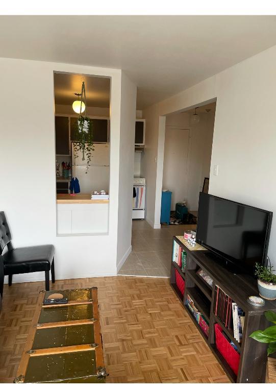 3-1/2 Longueuil (Le Vieux-Longueuil) $ 1 180