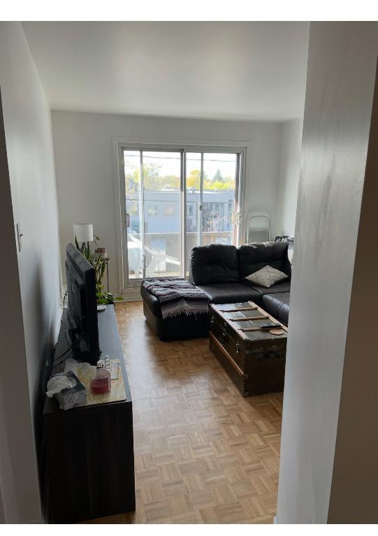 3-1/2 Longueuil (Le Vieux-Longueuil) $ 1 180