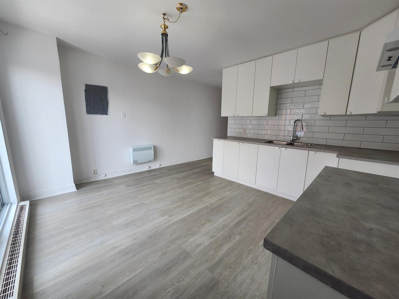 Appartement Montréal (Villeray/Saint-Michel/Parc-Extension) À Louer