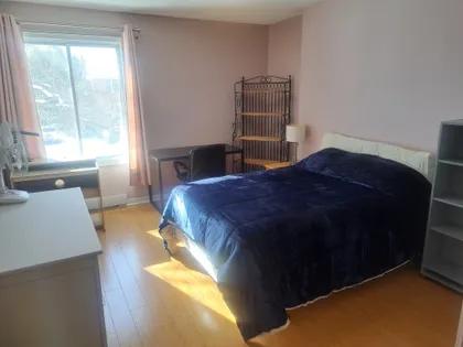 1 room room of 27 m² in Montreal