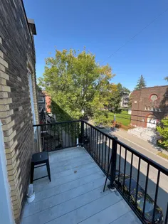 1 room of 34m² in Montreal