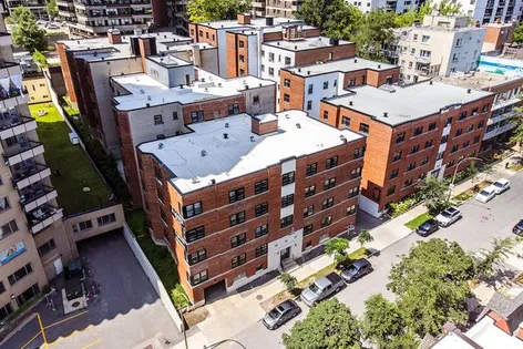 1 room room of 38 m² in Montreal