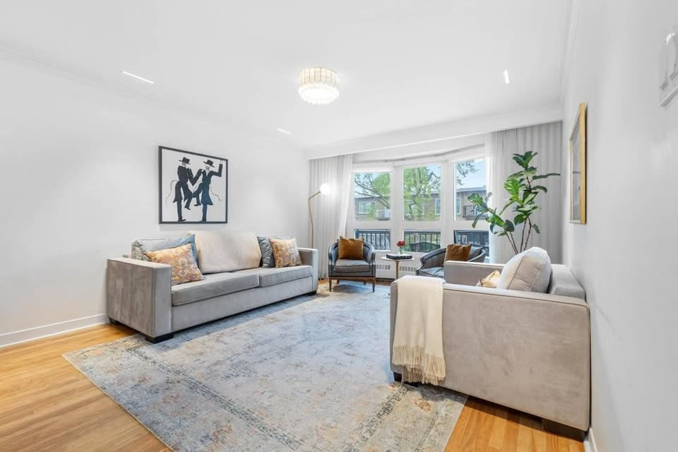 Mont-Royal - 3Bed+3Bath -Garage+Backyard