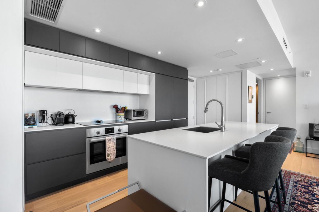 Condo 4 1/2 Haut De Gamme Ile Des Soeurs