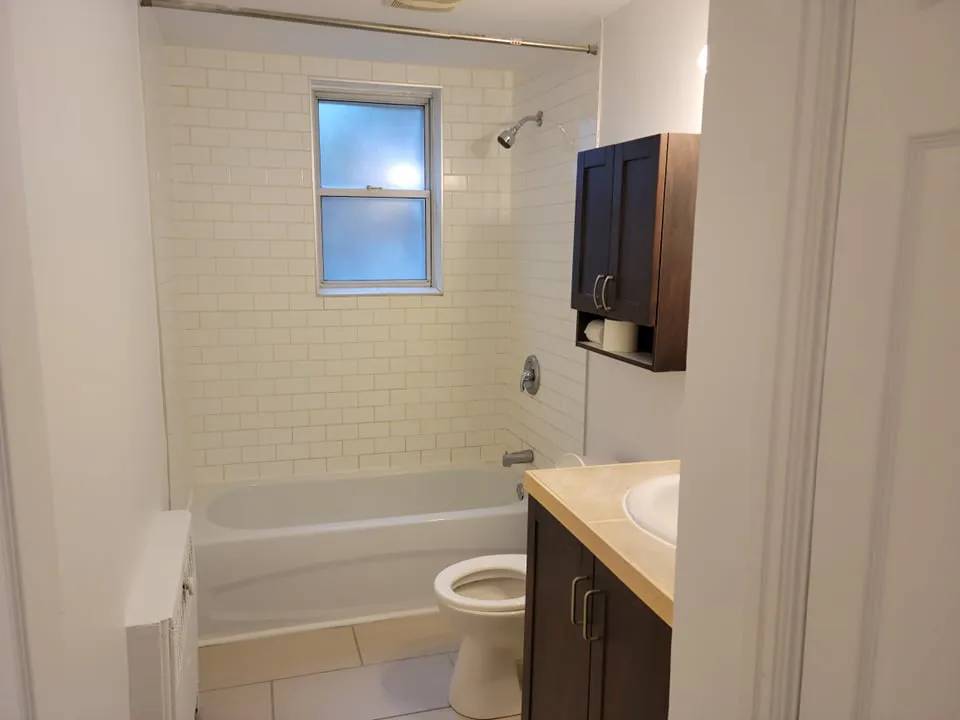25 Rue Pharand (Hull) Grand 2 Chambres