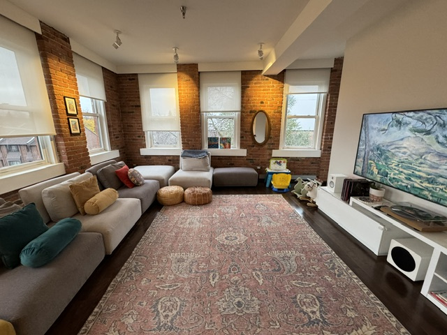 Condo De Charme 1730 P2