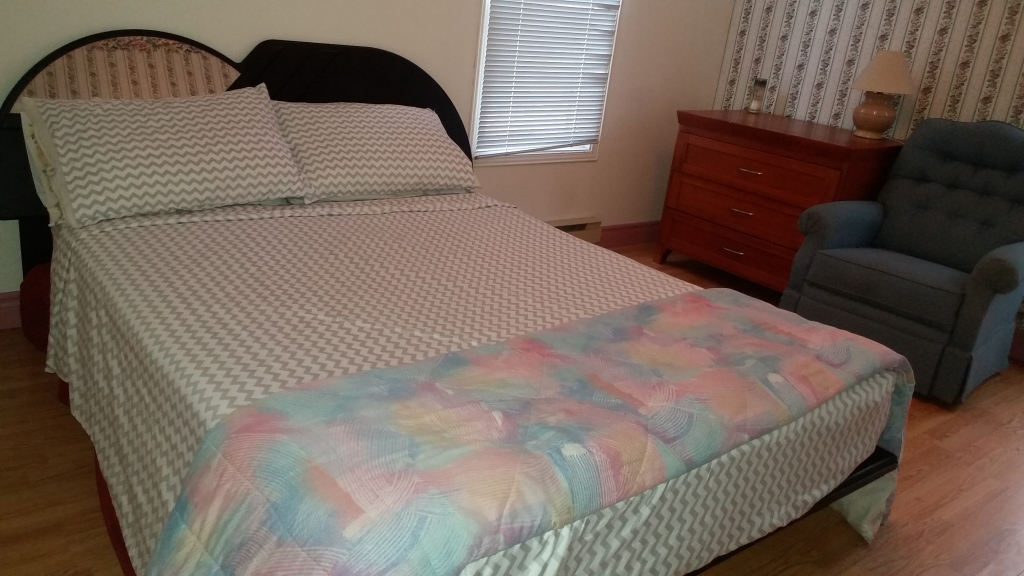 Appartement De 4 Chambres à 1h30 De Mtl