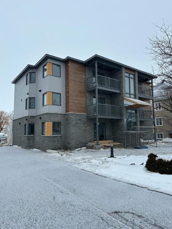 4 1/2 - Beauharnois - 1 650 $/mois