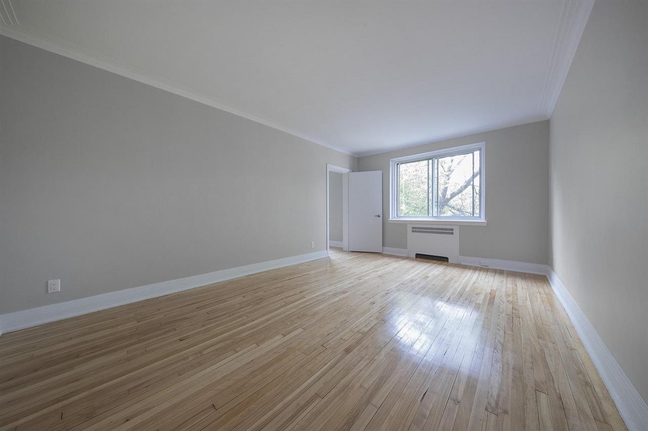 A - 5000 Clanranald Avenue, Montréal