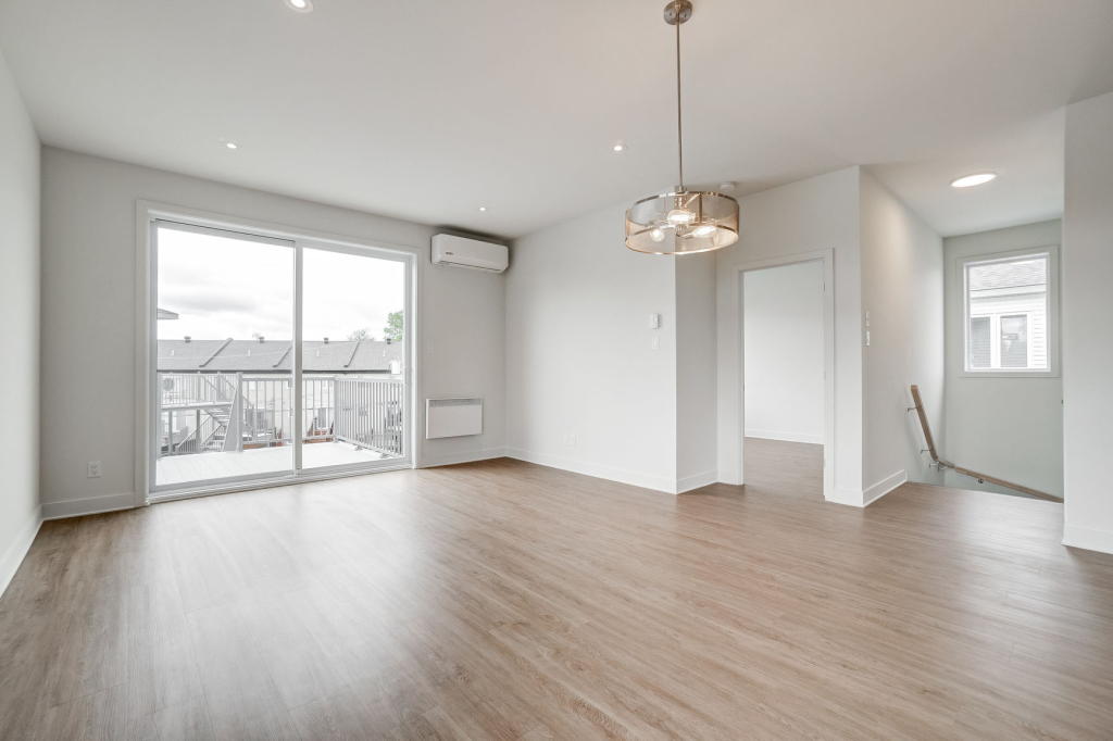 5-1/2 à Louer à Laval - Rue Tekakwitha