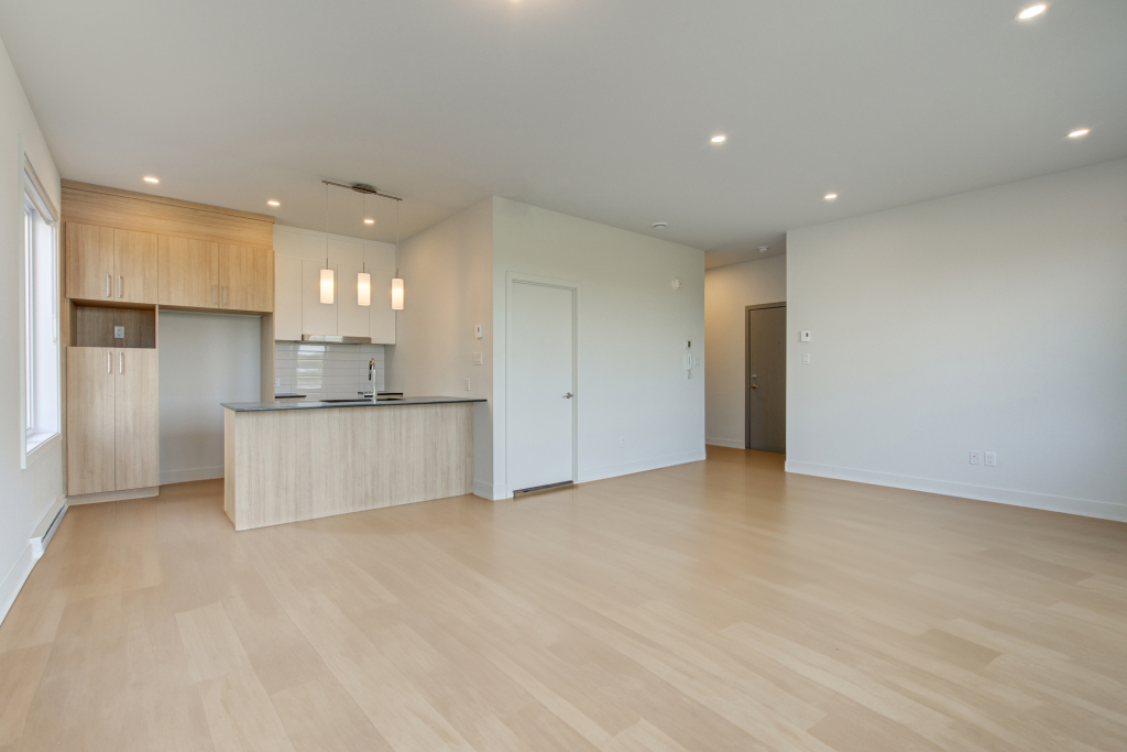 5-1/2 à Louer à Laval - Square Veridis