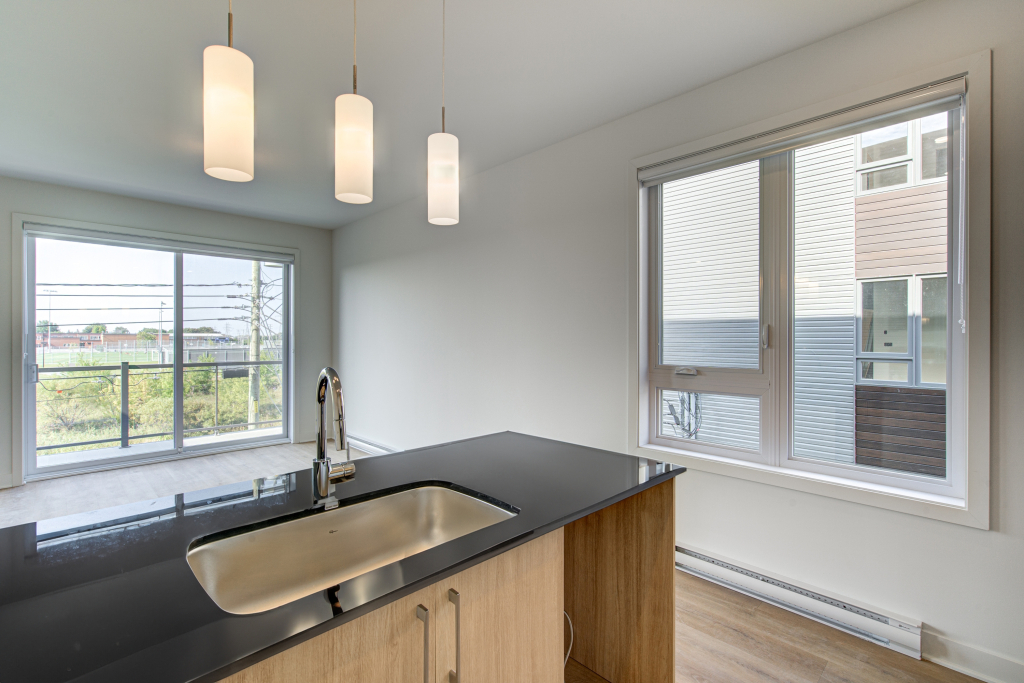 5-1/2 à Louer à Laval - Square Veridis