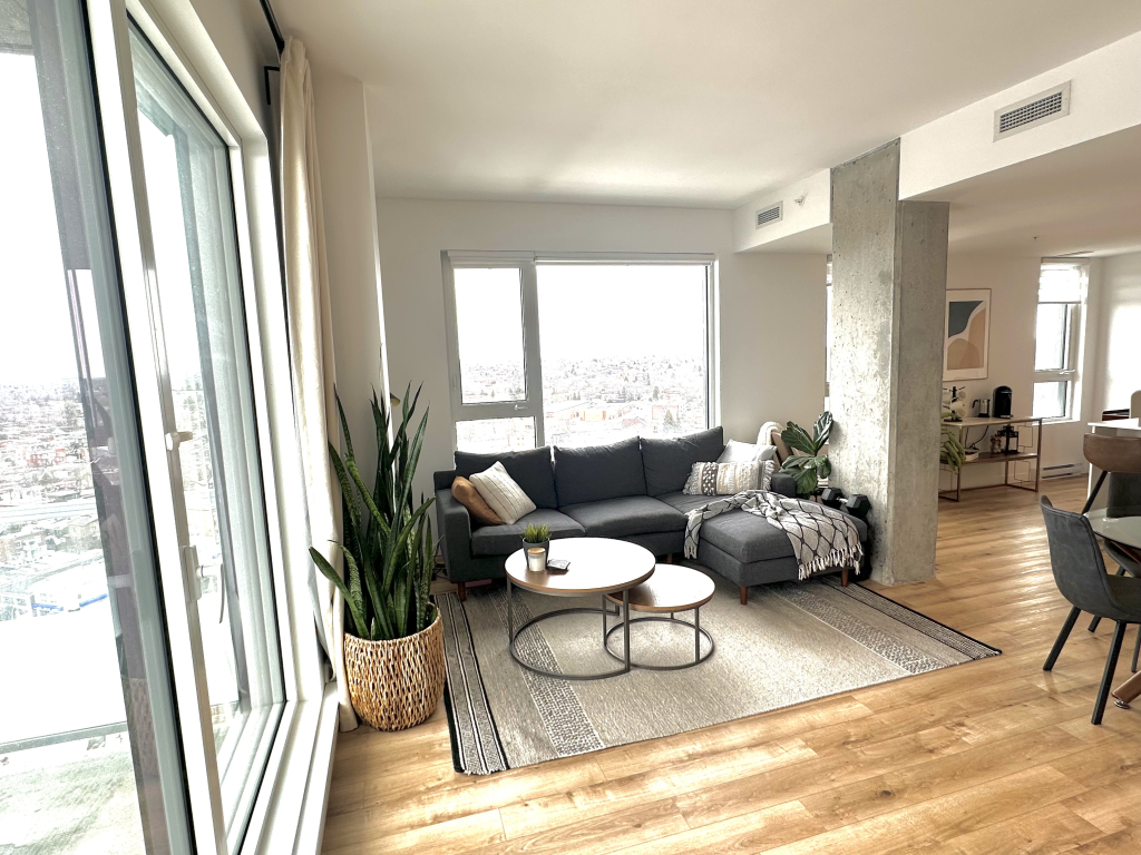 Condo 4 1/2