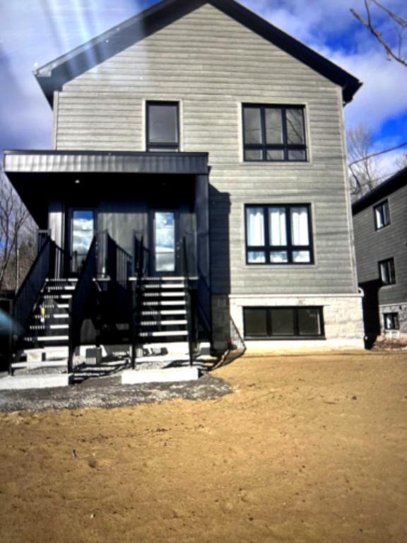 Logement 5 1/2 neuf Brownsburg chattam