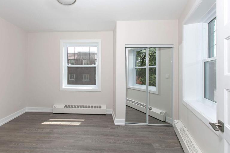 3 CH - 1 SDB - Montréal - $2,250 /mo
