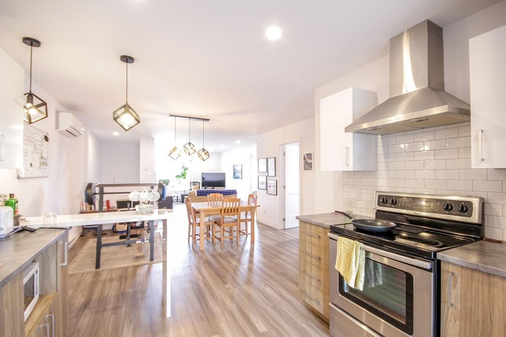 Logement à louer grand 4 1/2 aire ouverte - 1 MOIS OFFERT -