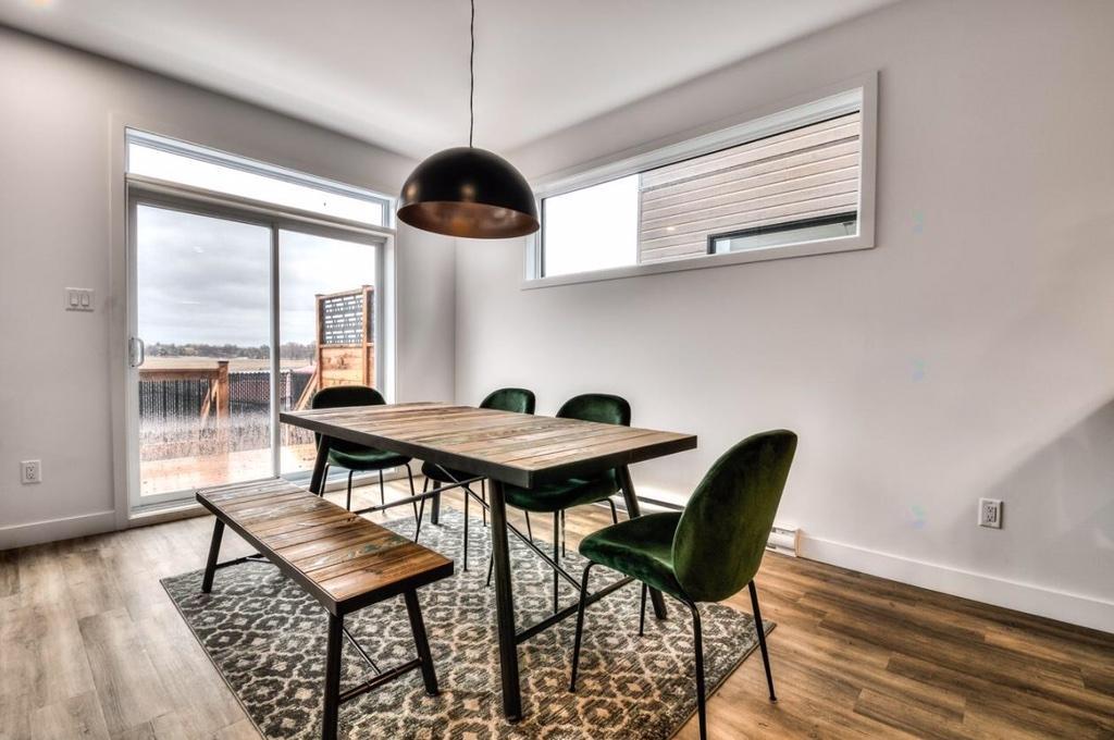 Venise- en-Québec , Maison 3 ch. / 3 sdb./ 2200.$ / m