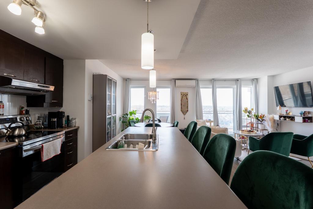 4 1/2 superbe Condo lumineux de 2 chambres situé à Laval des Rapides disponible à partir du 1er juillet 2025