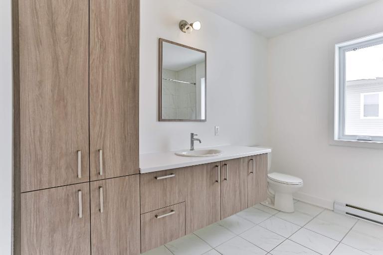 CRABTREE - APPARTEMENT 4½ À LOUER POUR AOÛT