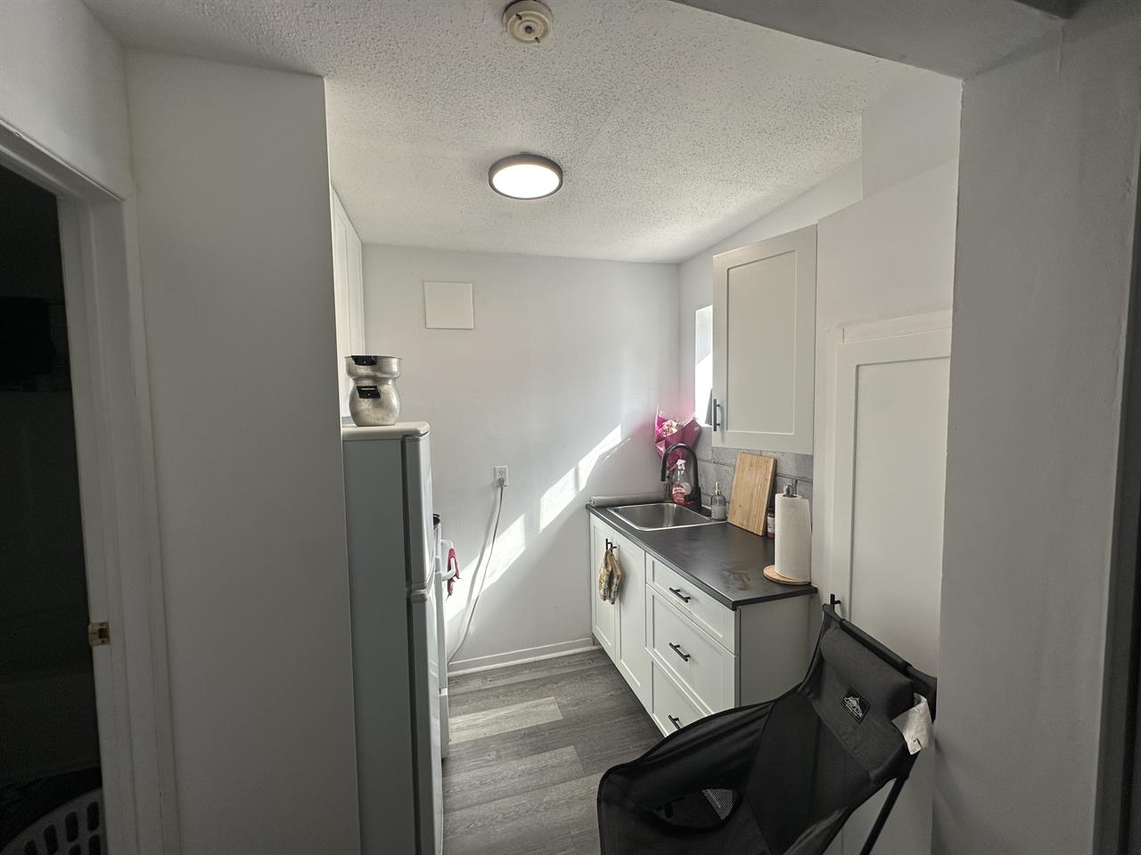 144 Rue Champlain (Hull) Grand Studio Emplacement Idéal !