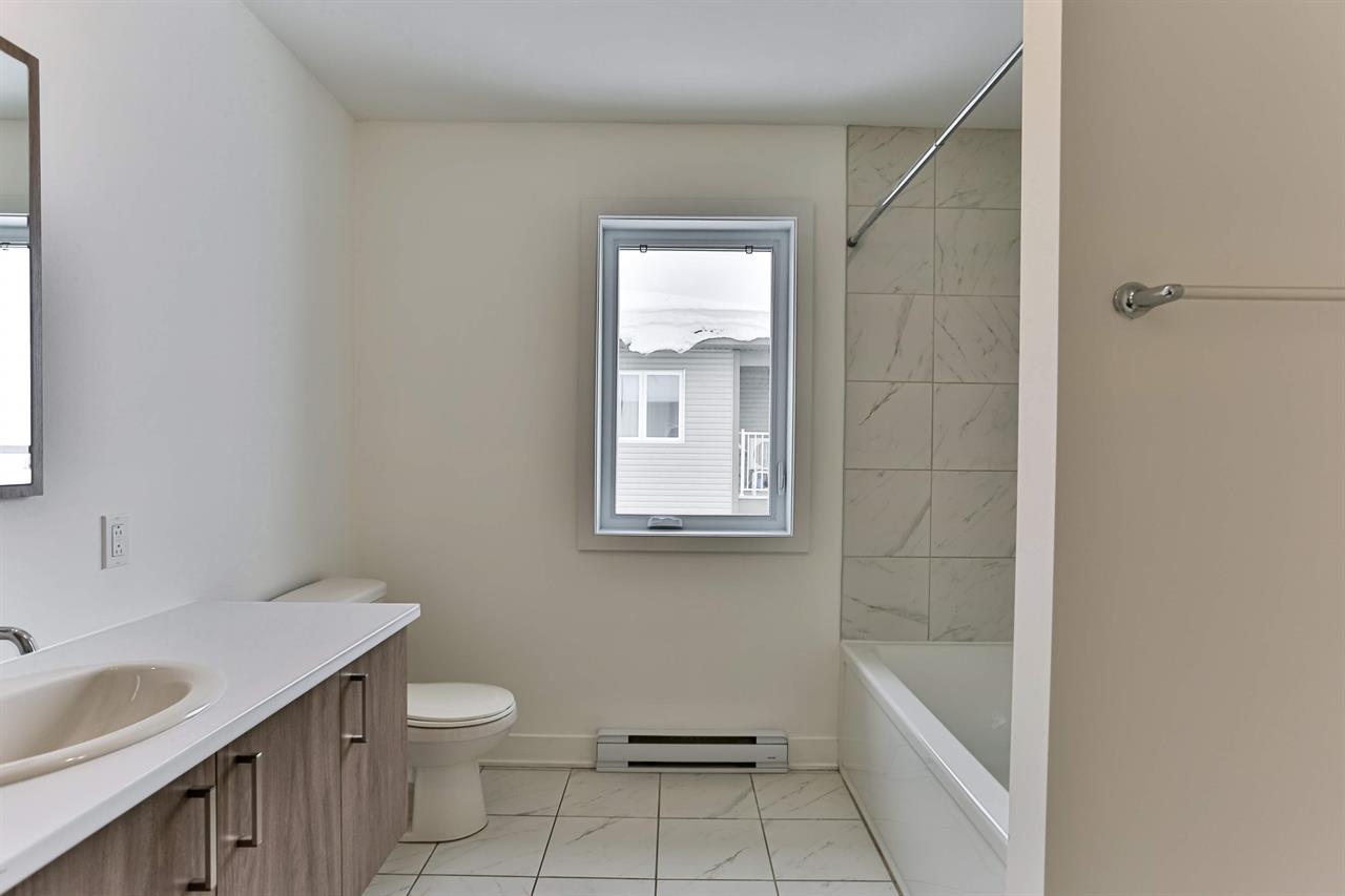 CRABTREE - APPARTEMENT 4½ À LOUER POUR AOÛT
