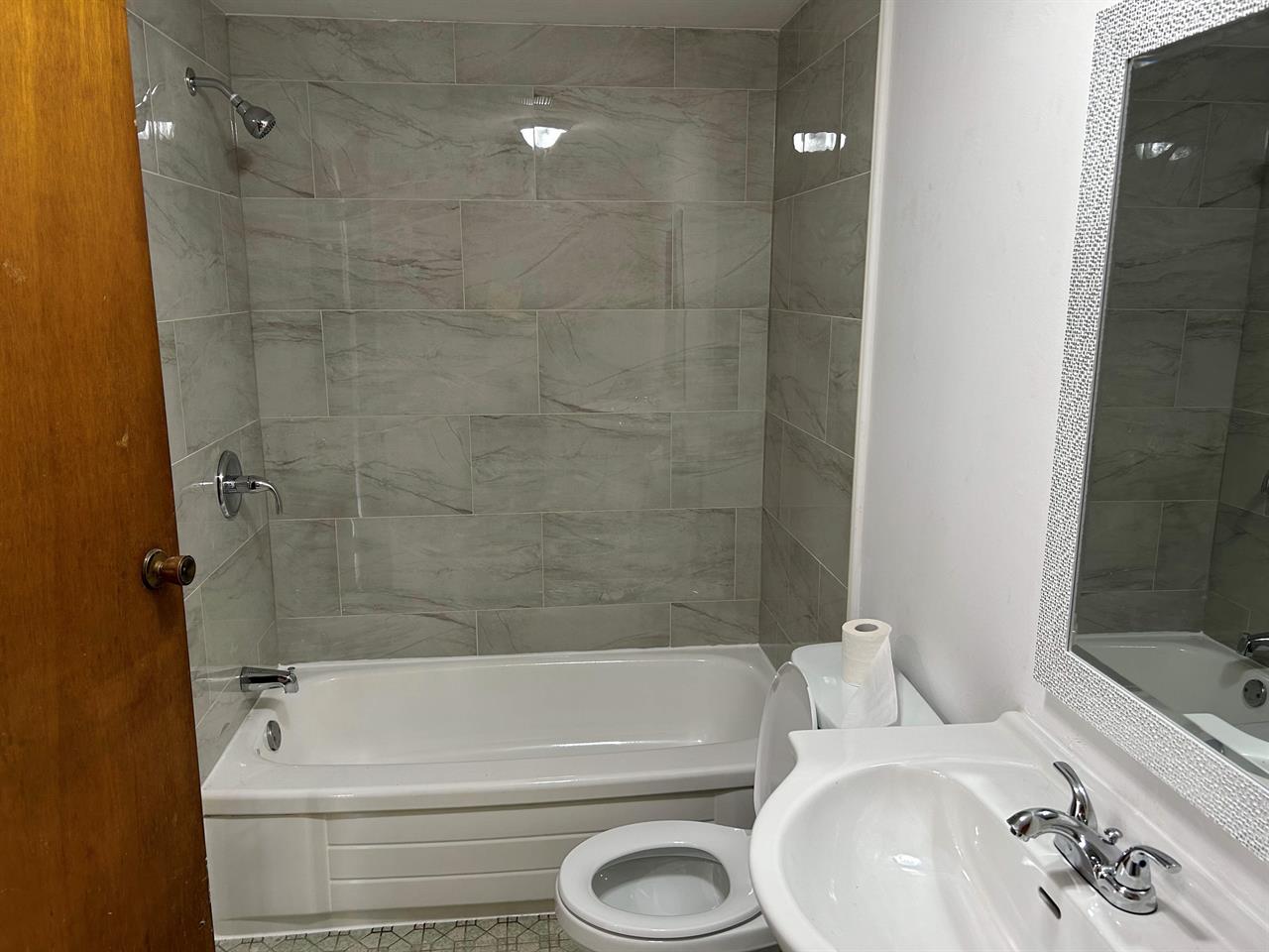 2 CH - 1 SDB - Laval - $1,500 /mo