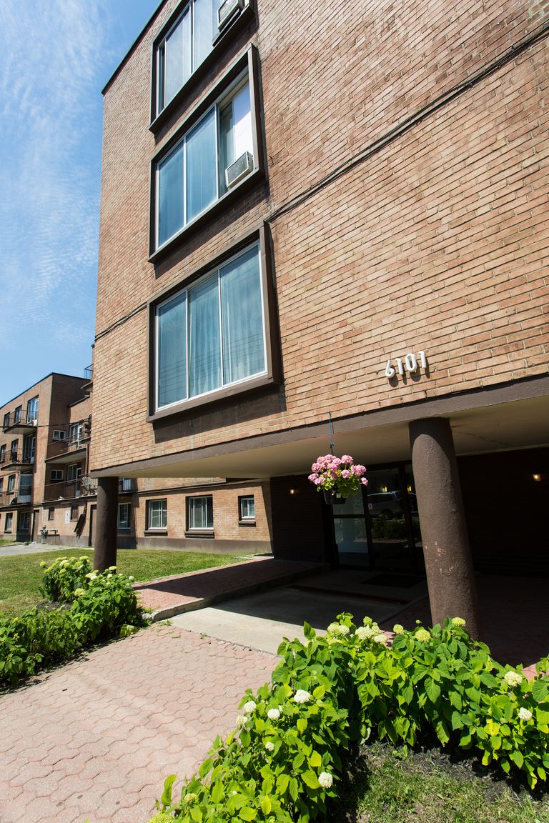 312-6151 - 6001 Chemin De La Côte Saint-Luc, Montréal