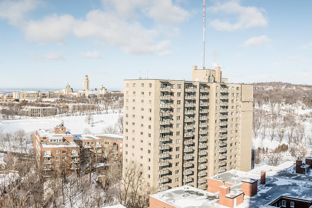 5 1/2 - 3210-3250 Forest Hill, Montréal