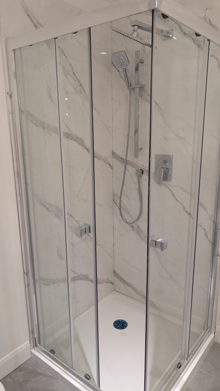 CHAMBRE AVEC SALLE DE BAIN PRIVÉE ✨