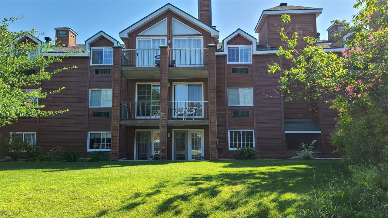 Appartement Saint-Sauveur À Louer