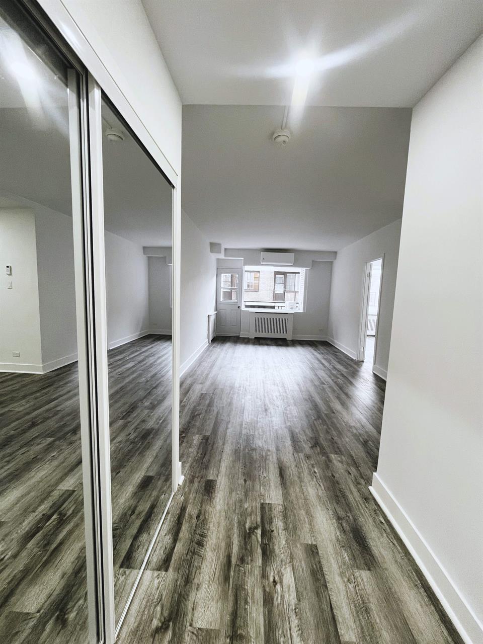 1 CH - 1 SDB - Montréal - $1,500 /mo